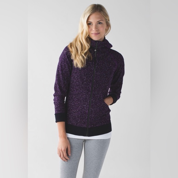 lululemon athletica Tops - ❤️Lululemon Scuba Hoodie III Size 8❤️